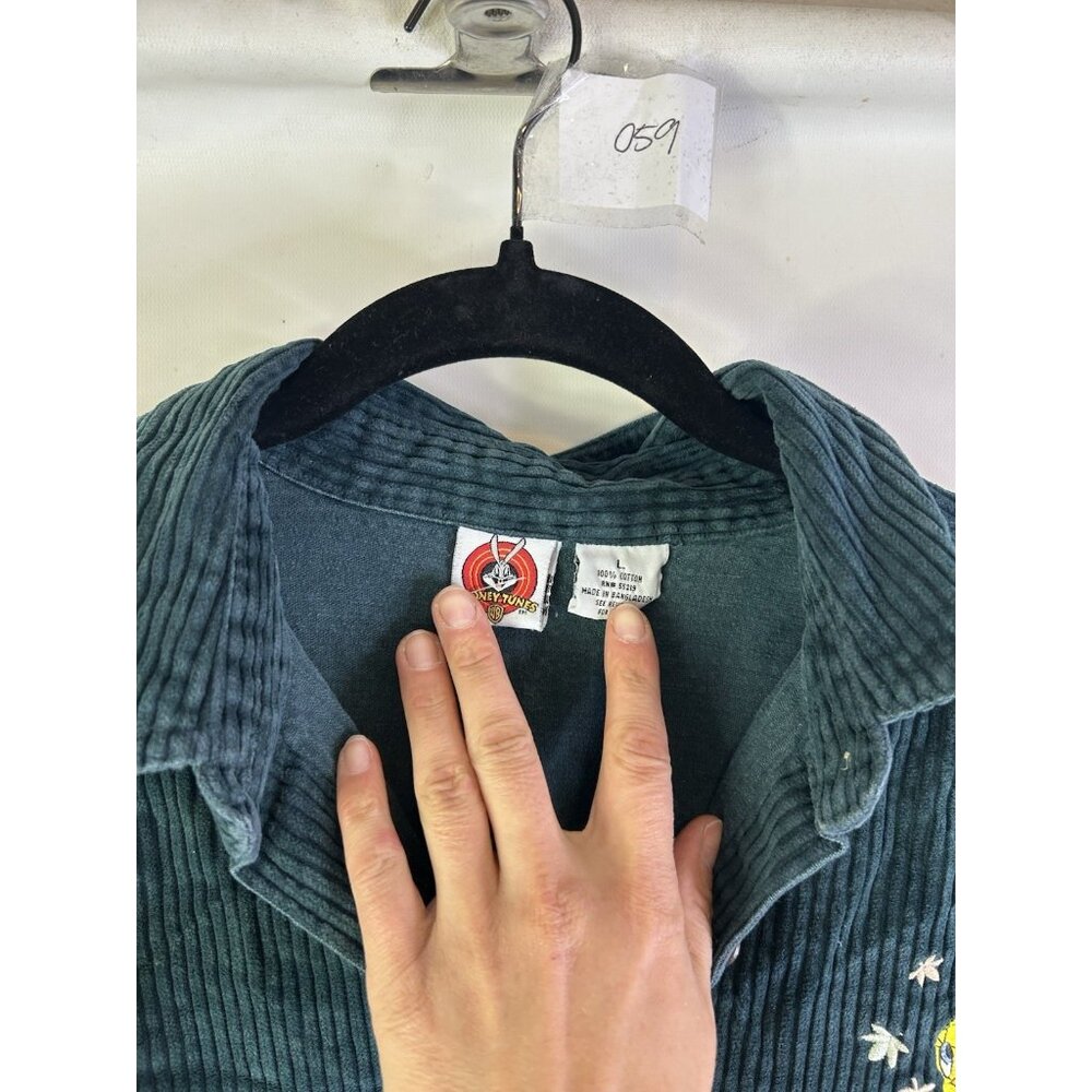 VTG 90s Looney Tunes Tweety Bird Wide Whale Corduroy Button Shirt - Picture 4 of 5